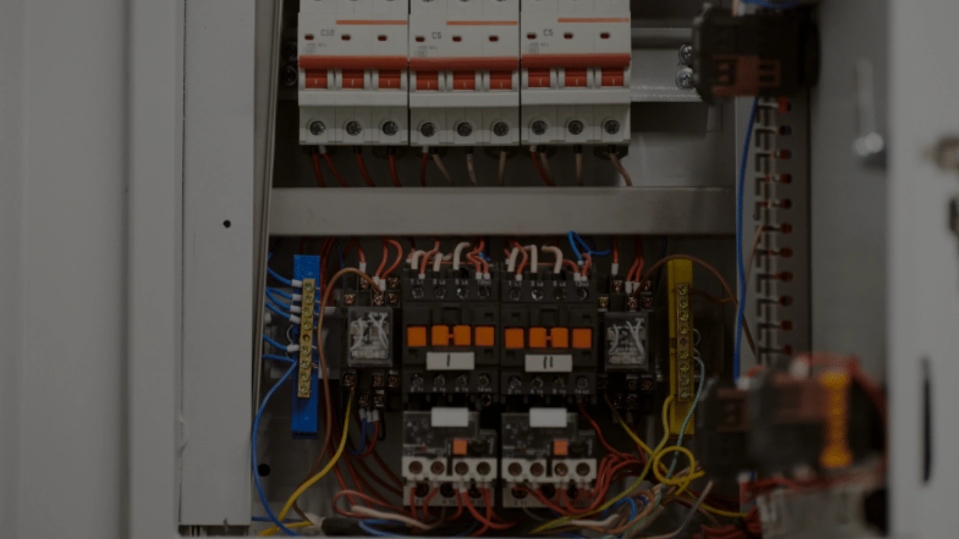 Reforma em um PC de luz